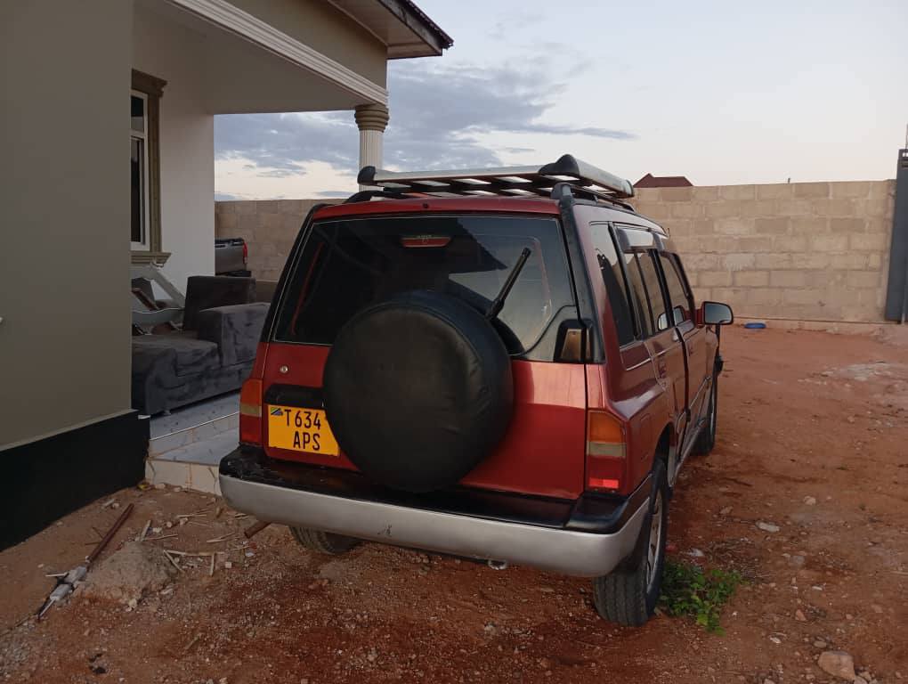 A picture of Escudo manual Cc 1560 Bei 4 8Ml Dodoma Call 0713488237