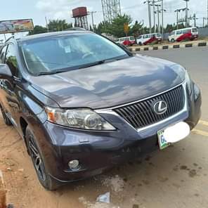 A picture of 2010 Rx350 clean Nigerian use buy and drive nothing to