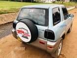 A picture of Rava 4 milion 3 7 Ipo mwanza Engne safi Gear