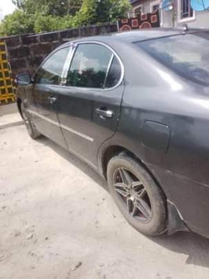 A picture of Lexus Es 330