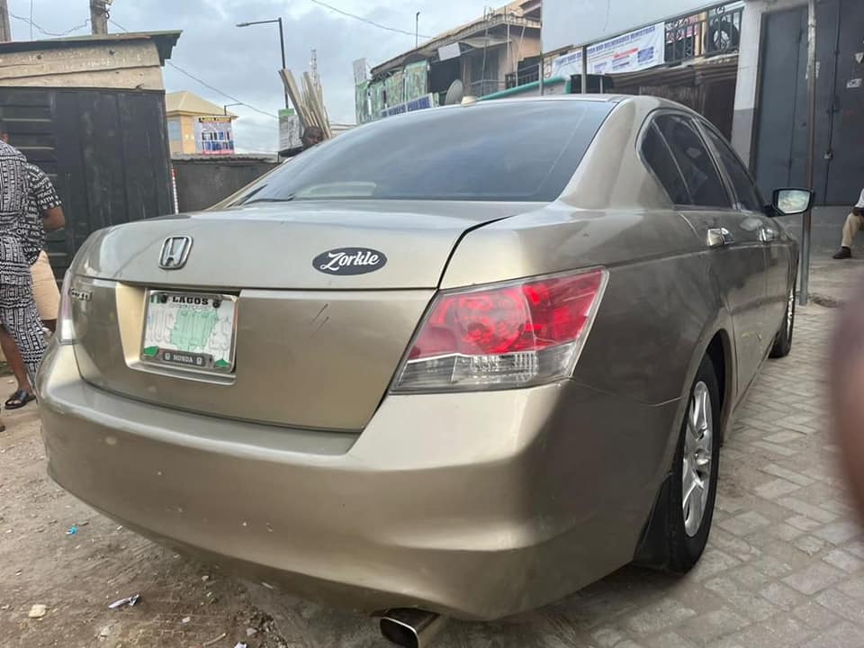 A picture of Honda Accord 2009