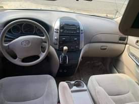 A picture of 2008 Sienna 2008