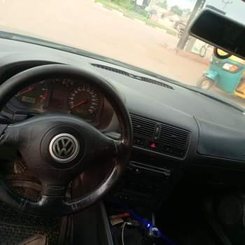 A picture of Volkswagen Golf 4 wagon