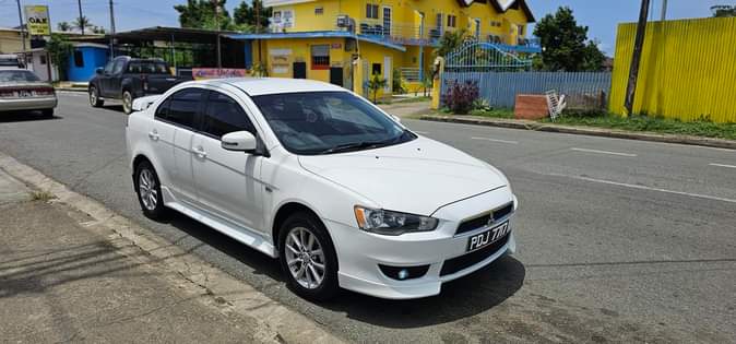 mitsubishi lancer