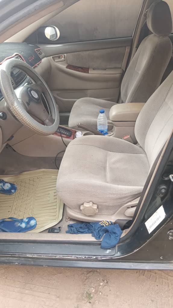 A picture of 2003 Corolla