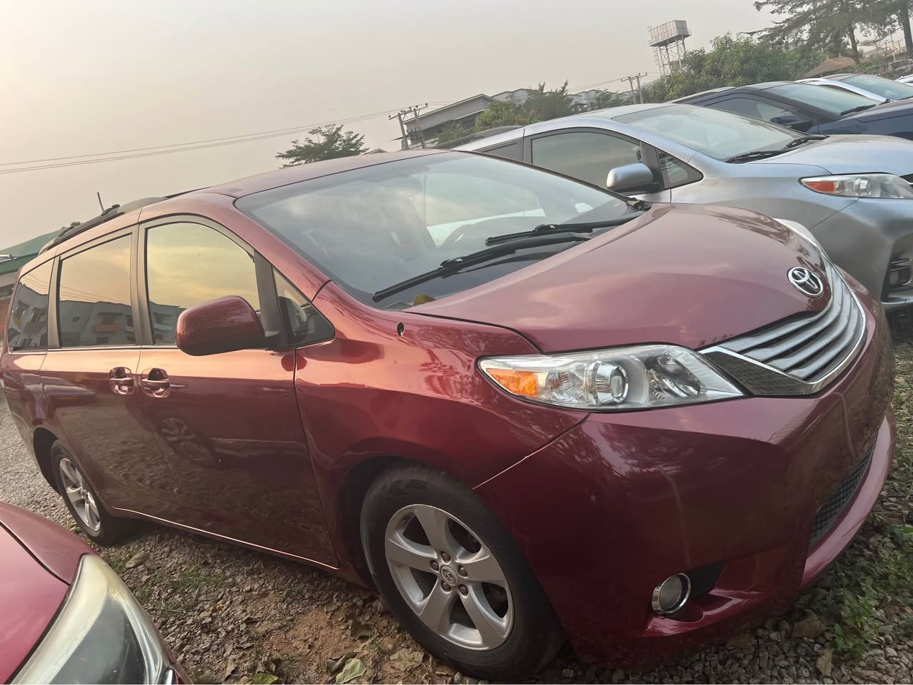 A picture of Foreign Used 2012 Toyota Sienna power door buy and drive