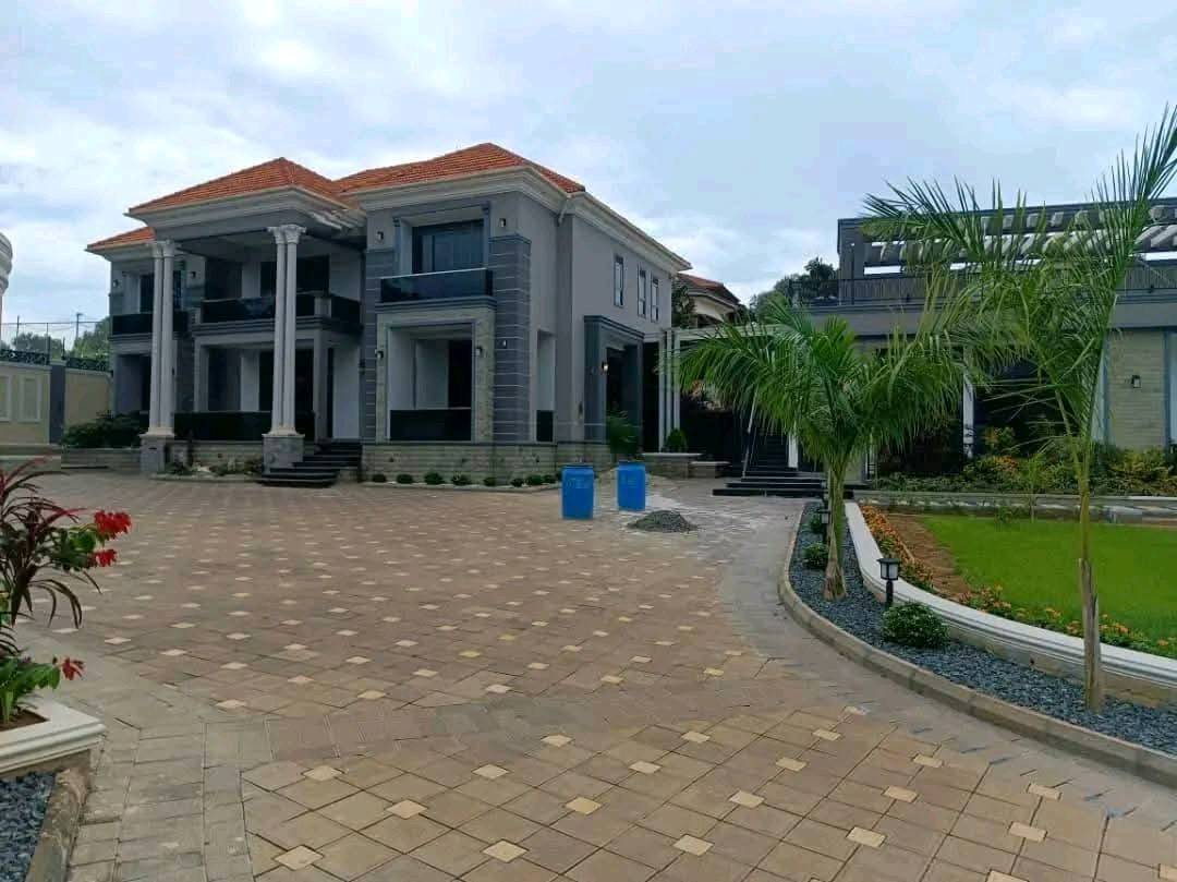 mansion