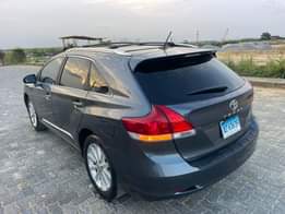 A picture of Wow not registered Toyota venza 2010 2011 model very clean