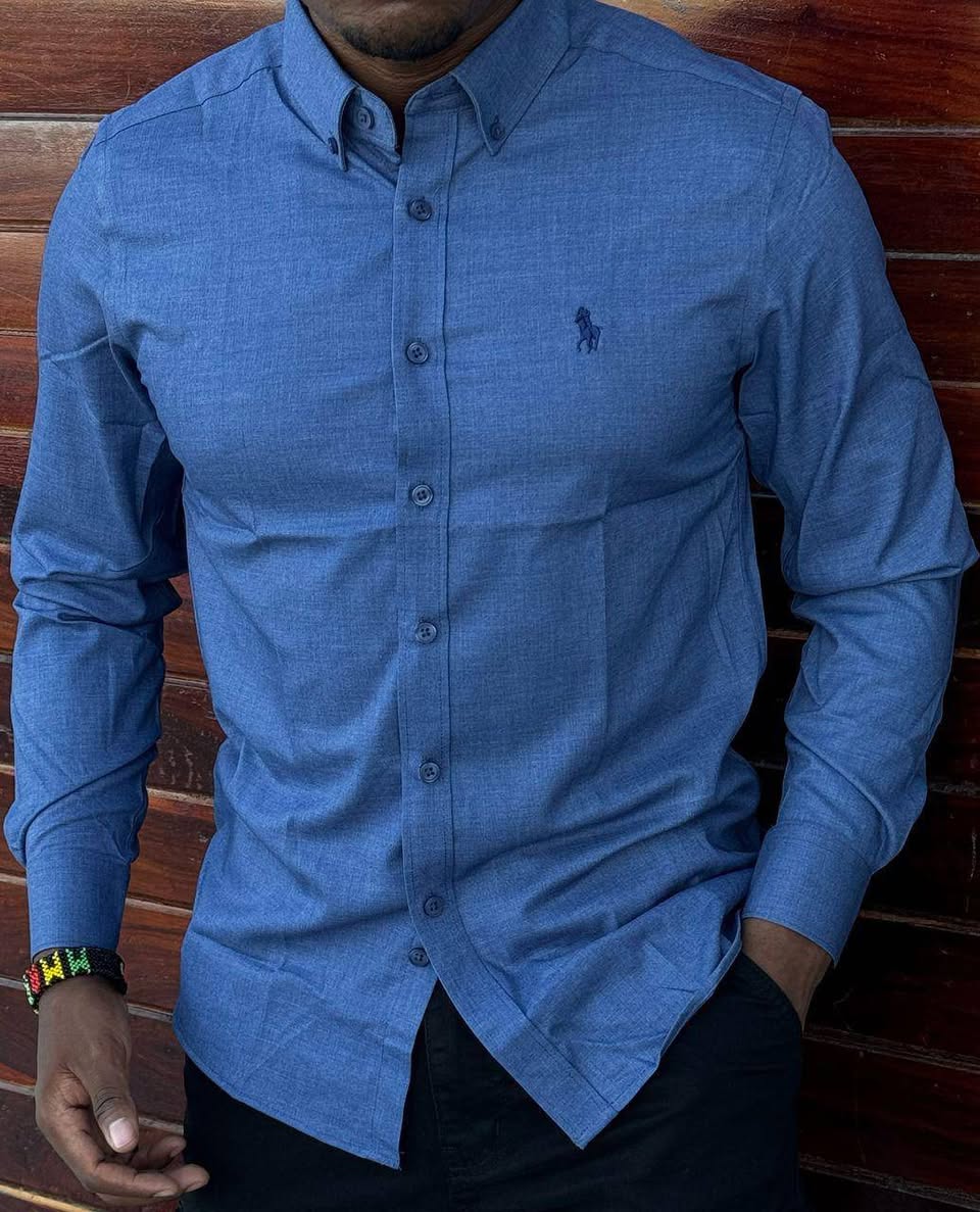 A picture of Long sleeved shirts