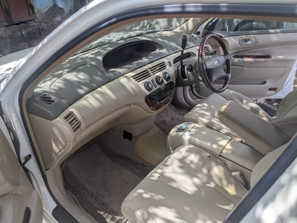 A picture of Toyota Vista Gari nzuri Sana Gari Imetunzwa sana Ni Maini