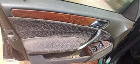 A picture of 240 Benz