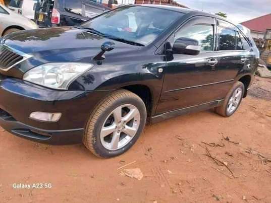 A picture of 2007 Toyota Harrier kawundo 0702057335