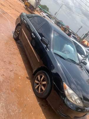 A picture of Toyota Camry 2 4