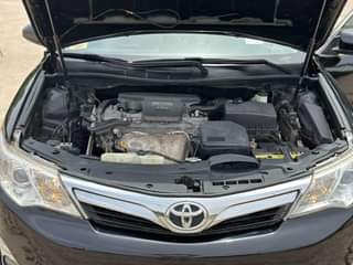 A picture of Toyota Camry 2013 LE Direct Belgium NGN11 500 000 00