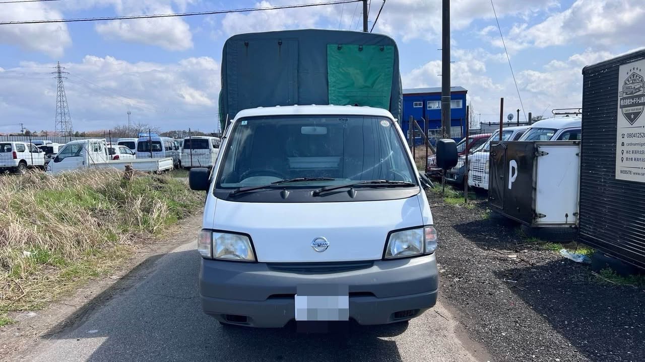 A picture of NISSAN BONGO TRUCK 2013