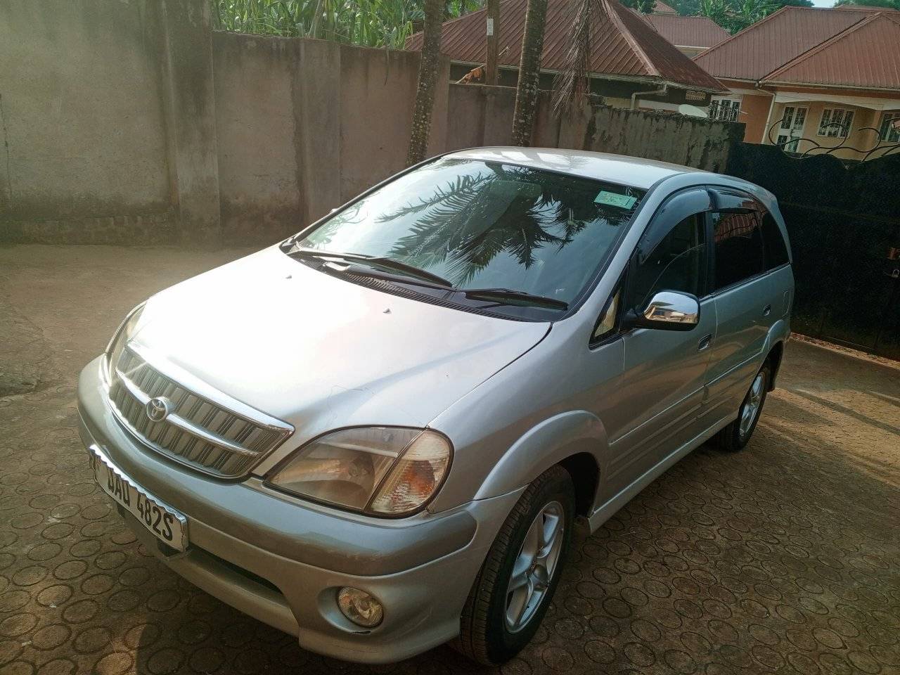 A picture of TOYOTA NADIA TYPESU