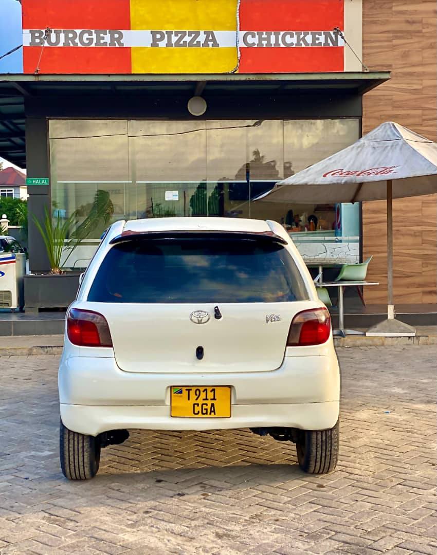 A picture of Vitz Old