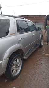 A picture of 2005 Toyota Sequoia