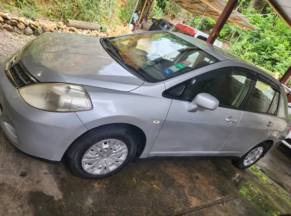 used nissan tiida