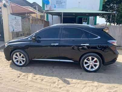 A picture of 2010 Lexus Rx350