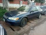 A picture of 2001 Toyota Camry Drop Light painted in very good condition