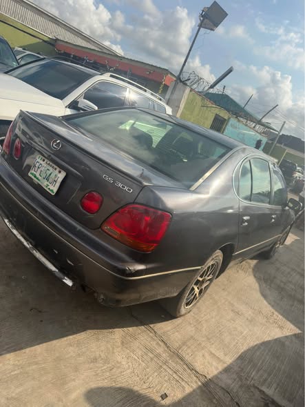 A picture of 2003 Lexus GS300