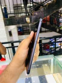 A picture of iPhone 8 64 very clean