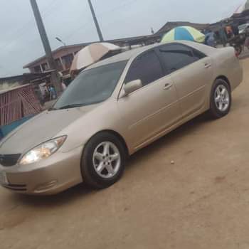 A picture of Toyota Camry 2004