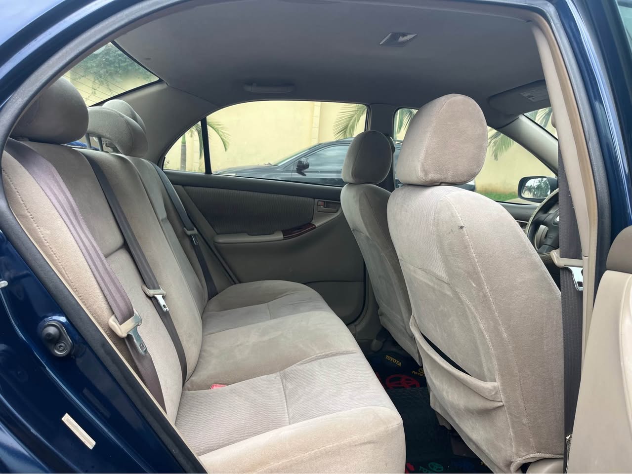A picture of 9ja used 2007 corolla Le