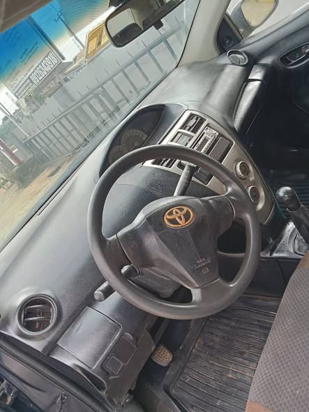A picture of Toyota Yaris manual transmission going for 2 4m