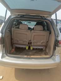 A picture of Toyota sienna Engine Gearbox Nothing to fix Just BUY DRIVE