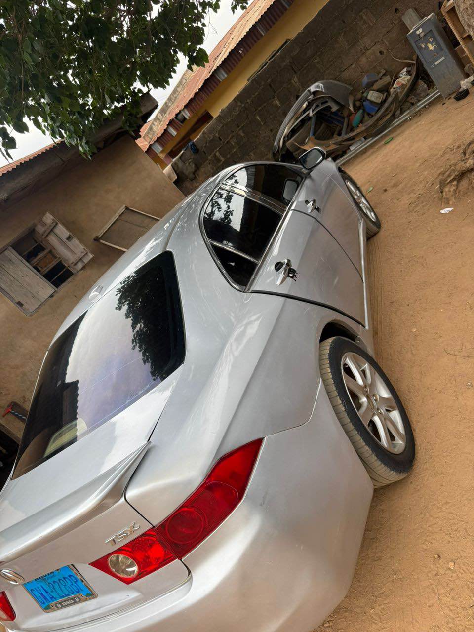 A picture of Actually TSX 2005