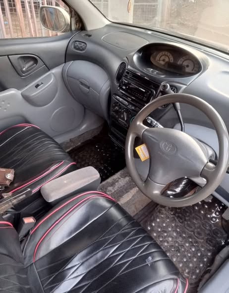 A picture of Toyota FunCargo