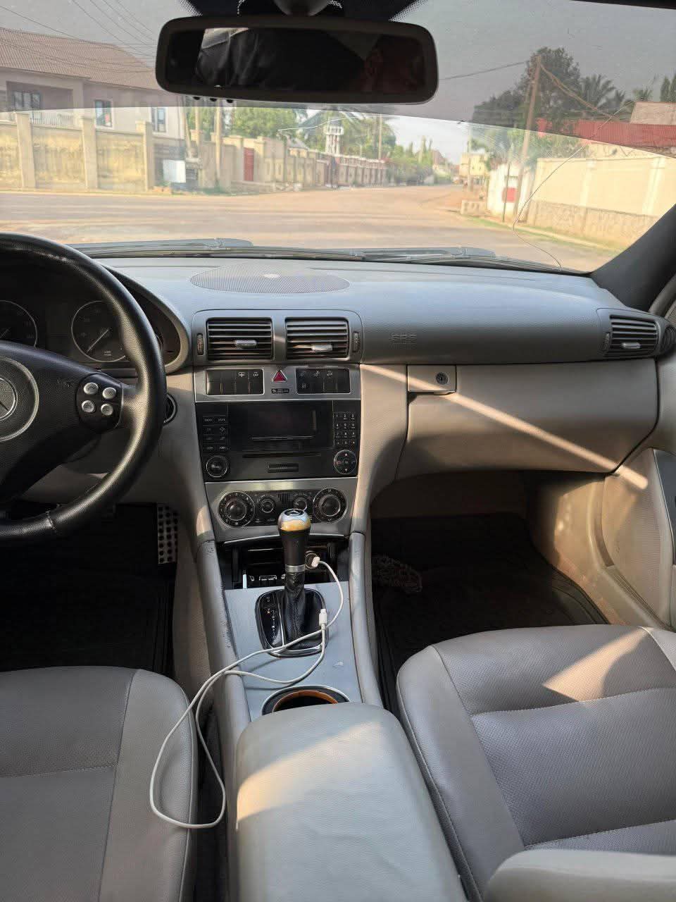 A picture of 2006 Mercedes Benz c class