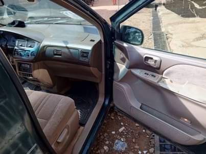A picture of Toyota sienna