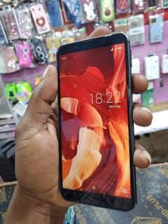 A picture of AQUOS sense3