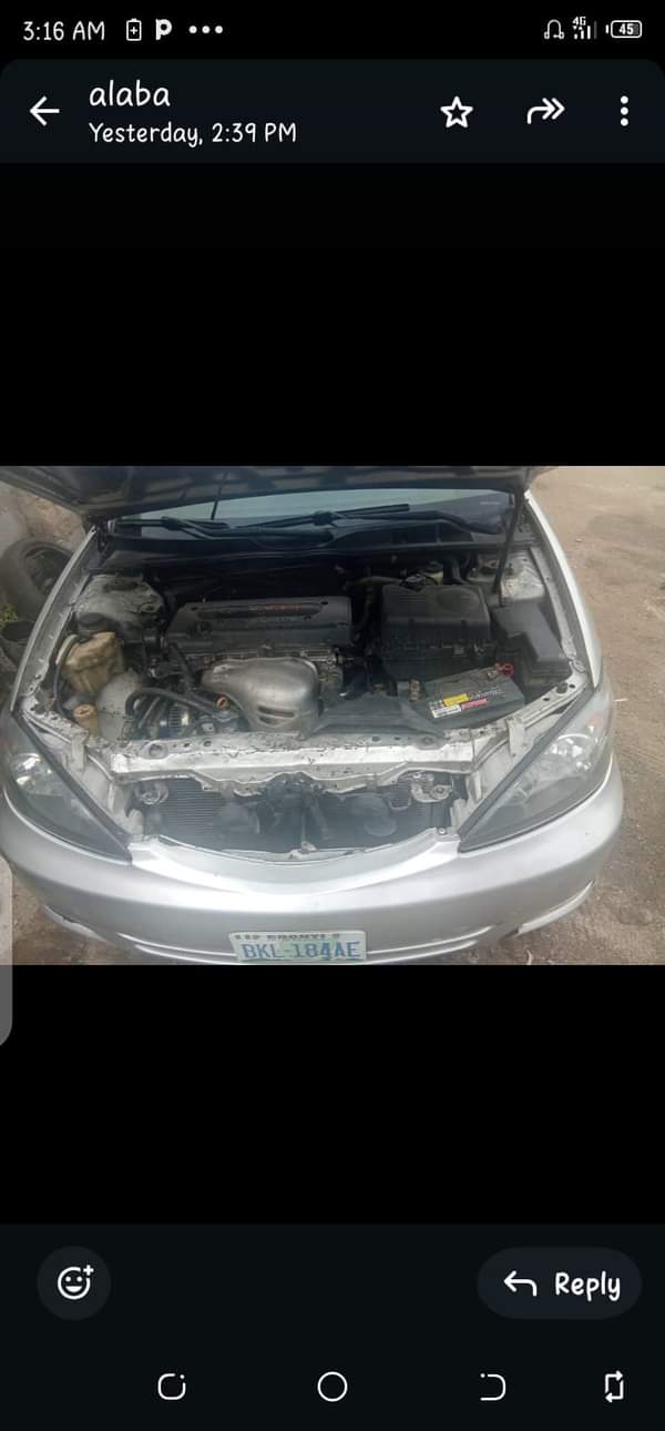 A picture of Neat Toyota Camry 2003 ac chilling nothing to fix neat