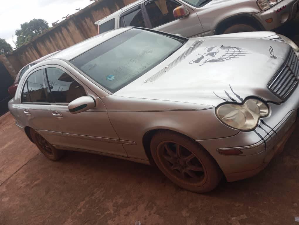 A picture of Mercedes