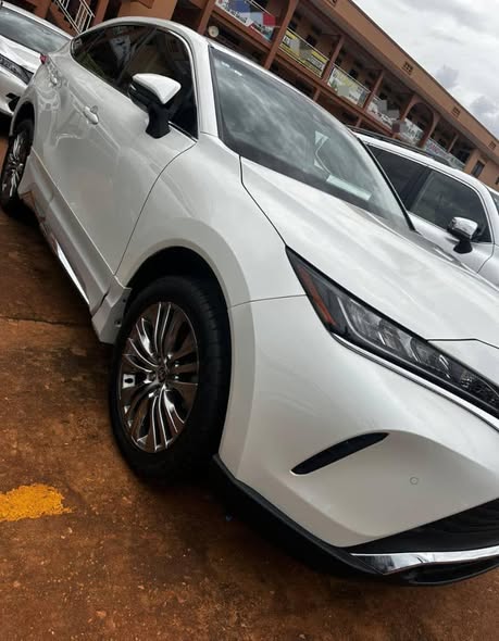 A picture of 2021 Toyota Harrier