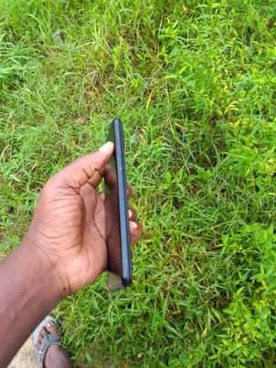 A picture of INFINIX SMART 4 GB 16 RAM 1 GB ELF 60