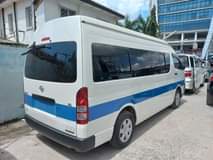 A picture of 2006 toyota haice