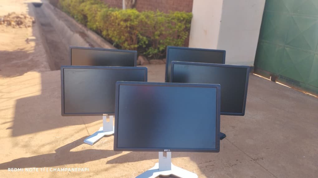 A picture of Monitors