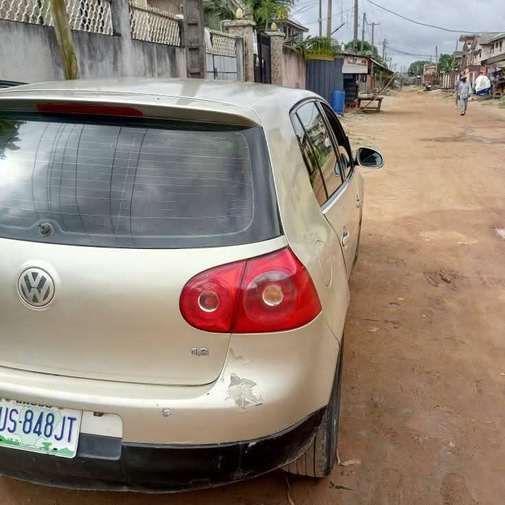 A picture of 2006 Volkswagen golf