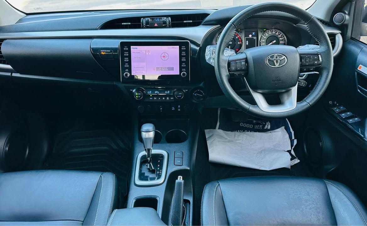 used toyota hilux
