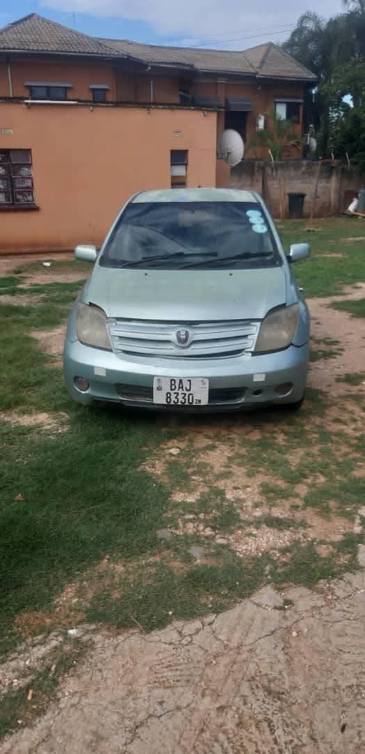 used toyota runx