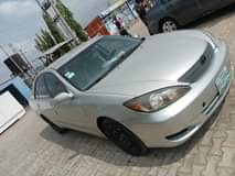 A picture of Extra Clean deal 03 Toyota Camry LE Read description for