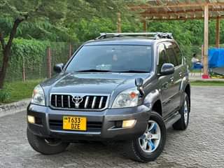 A picture of Prado 150 kaliiiiiiiiii sanaaaaaa