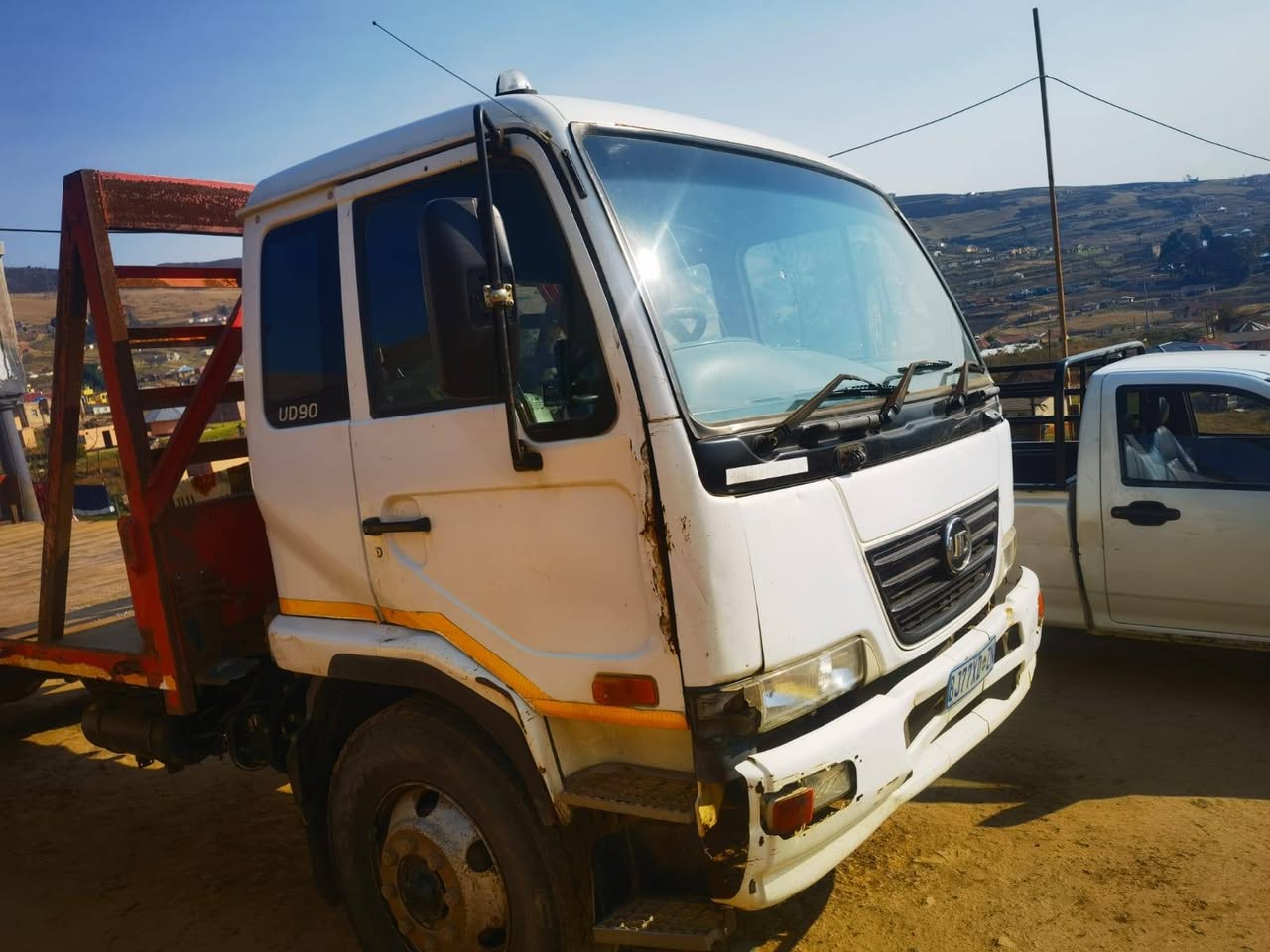 nissan ud90