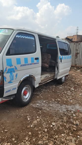 A picture of Toyota hiace kigege