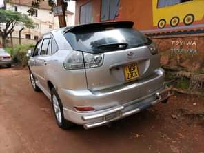 A picture of TOYOTA HARRIER 2 4CC VVTI Good Condition Buy and Drive